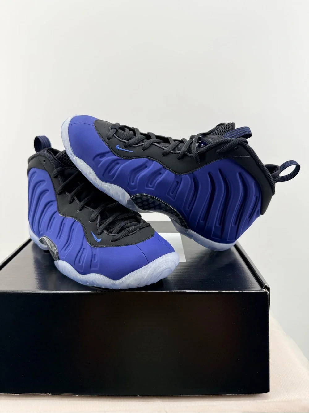 Nike Air Foamposite Youth Size 6Y Royal Blue Black Icy Sole New